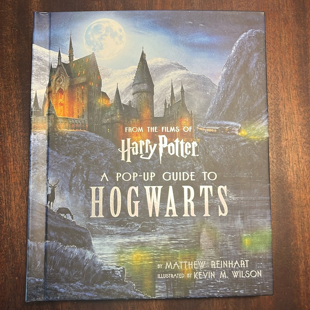 Harry Potter Pop-up guide to Hogwarts